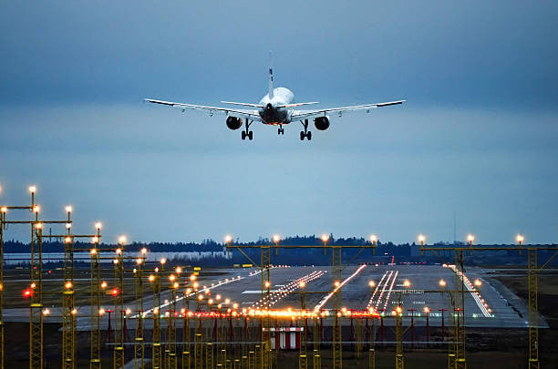Авиакомпания «Россия»: пассажир мурманского рейса угрожал взорвать самолёт — рейс задержали на три часа