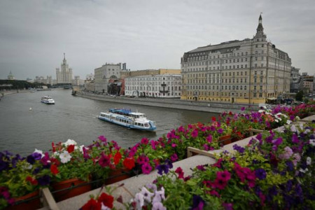 Под Кремлем раскинулось озеро, а над пахотными полями плыли пароходы: как утонула Москва — это было самое страшное наводнение