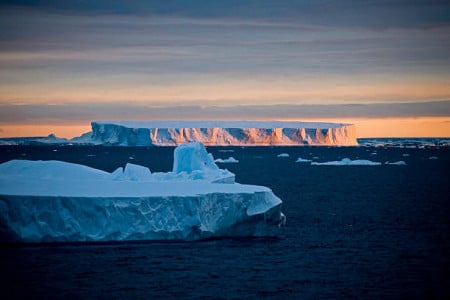 Исторический минимум в Антарктике: Морской лед повторяет рекордное снижение два года подряд — это может сильно повлиять на климат и погоду