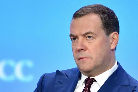 Медведев заявил, что изменения в ядерной доктрине позволят «остудить пыл» врагов России