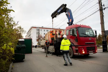 Площадь Пять Углов в Мурманске оградят до конца года