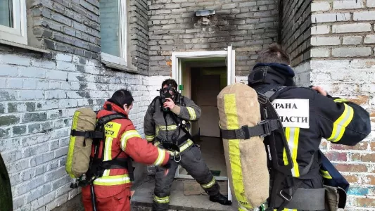 Один человек пострадал, ещё четверых пришлось эвакуировать во время пожара в квартире в Кандалакше