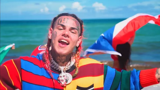 В Москве отменили концерт американского рэпера Tekashi 6ix9ine из-за налогов