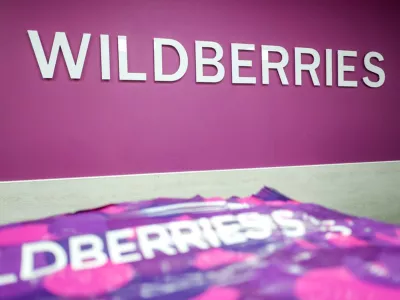 В Североморске компанию Wildberries признали виновной в незаконной выгрузке товаров прямо во дворе жилого дома