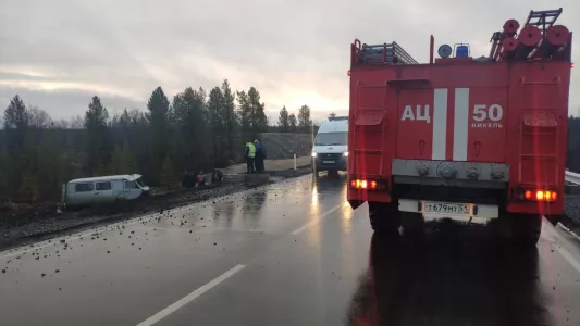 Шесть человек пострадали в аварии в Печенгском округе