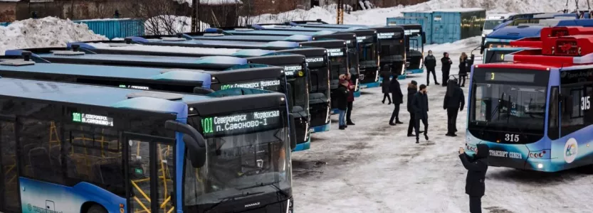 Средний возраст общественного транспорта в Заполярье составляет 5 лет