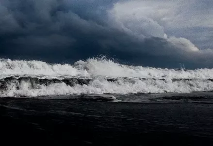 Маломерным судам запретили выходить в море в двух районах Мурманской области