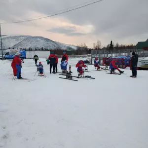 Лыжники и биатлонисты Паралимпийской сборной России приехали в Кировск на двухнедельную подготовку