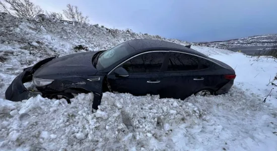 Шесть человек пострадали в автоавариях за прошедшие сутки на дорогах Мурманской области