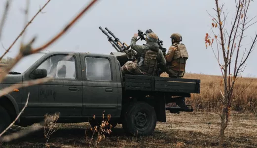 Попытка устроить химическую аварию в Тульской области, ликвидация «кармана» под Петровкой, рухнувшая ПВО в Одесской области: военкоры рассказали о ситуации в зоне СВО 9 ноября 2024 года