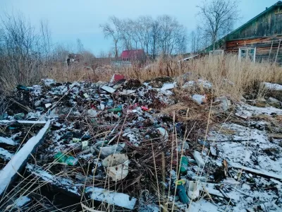 В Умбе нашли помойку столетней давности