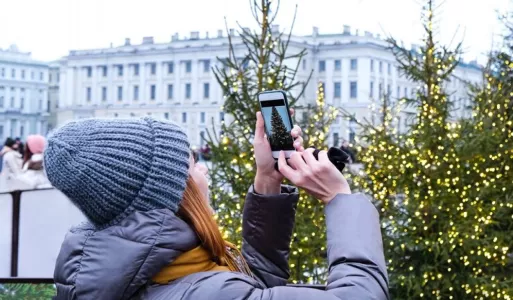 Россиянам рассказали, в какие города надо поехать за сказочным предновогодним настроением