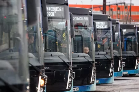 Городской общественный транспорт Мурманской области за четыре года обновлен почти на 80%