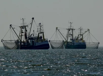 В Баренцевом море с краболова «Сунтар» выпал член экипажа