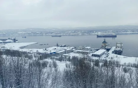 В Мурманске находившийся в отгуле капитан умер при странных обстоятельствах после визита на работу