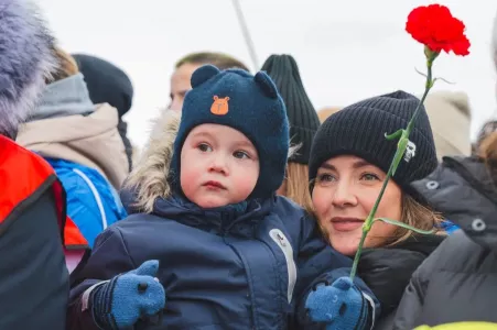 Возложение цветов в честь Дня защитника Отечества состоялось в Мурманске