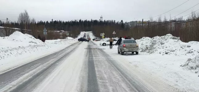 Водитель «Ауди» насмерть сбил пожилого мужчину в Ковдоре