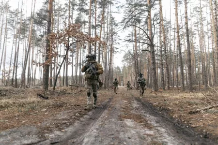 Нет больше кровавого козыря в Курской области, в Демидовке Белгородской области — ад: военкоры рассказали, что творится в зоне СВО 24 марта 2025 года